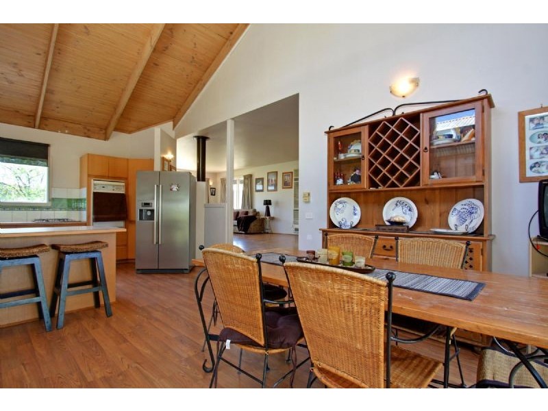 22 Lakeside Court, Safety Beach VIC 3936