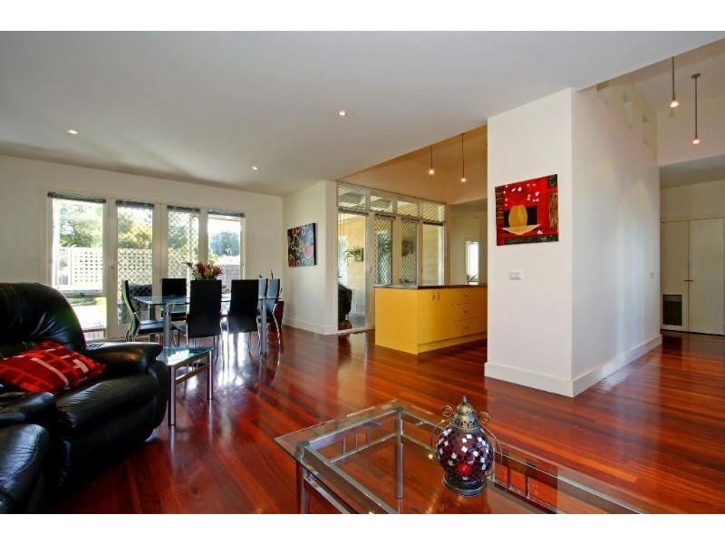 16A South Road, Mccrae VIC 3938