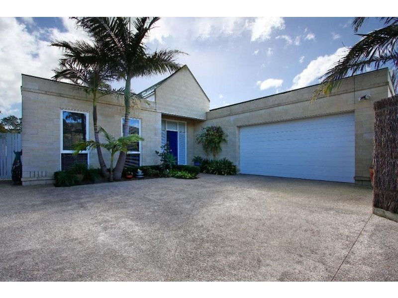 16A South Road, Mccrae VIC 3938