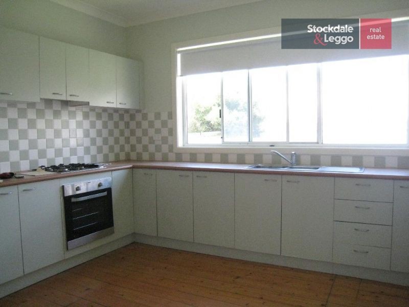 33 Rainier Avenue, Dromana VIC 3936