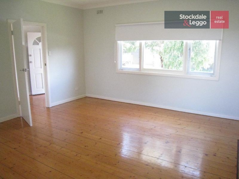 33 Rainier Avenue, Dromana VIC 3936