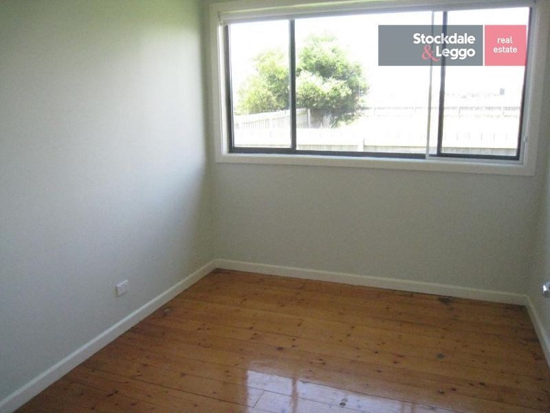 33 Rainier Avenue, Dromana VIC 3936