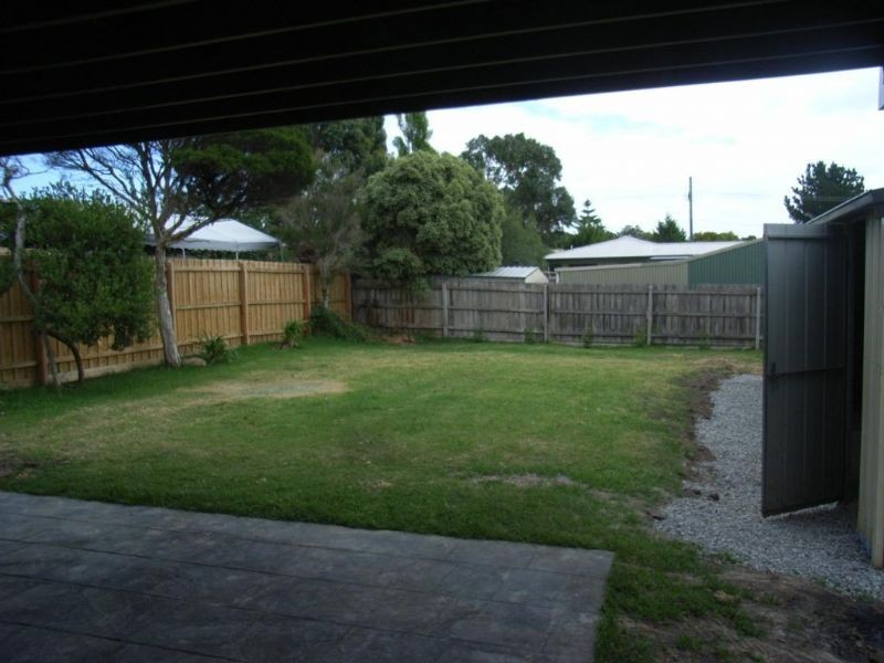 40 Rainier Avenue, Dromana VIC 3936