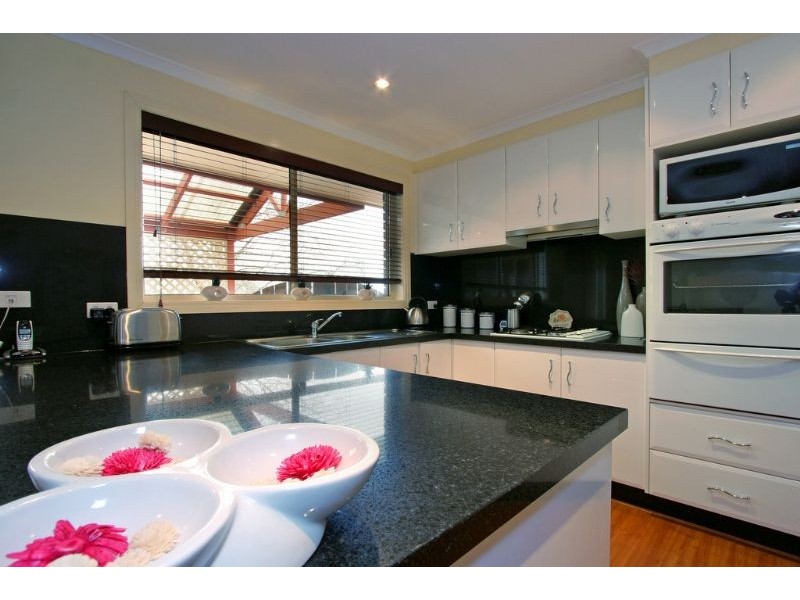 62 Barragowa Drive, Rosebud West VIC 3940
