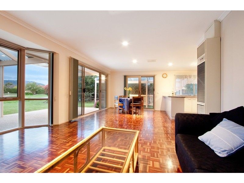 27 Fairway Drive, Safety Beach VIC 3936