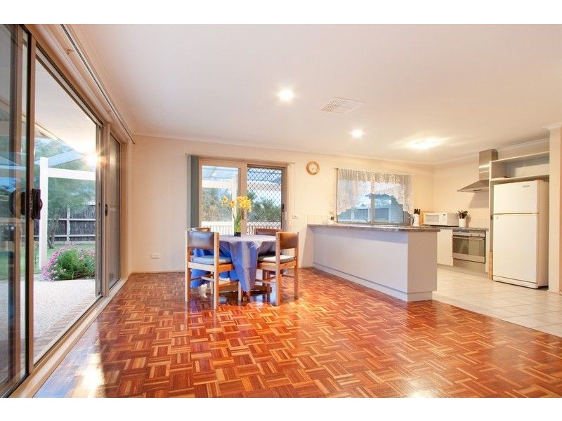 27 Fairway Drive, Safety Beach VIC 3936