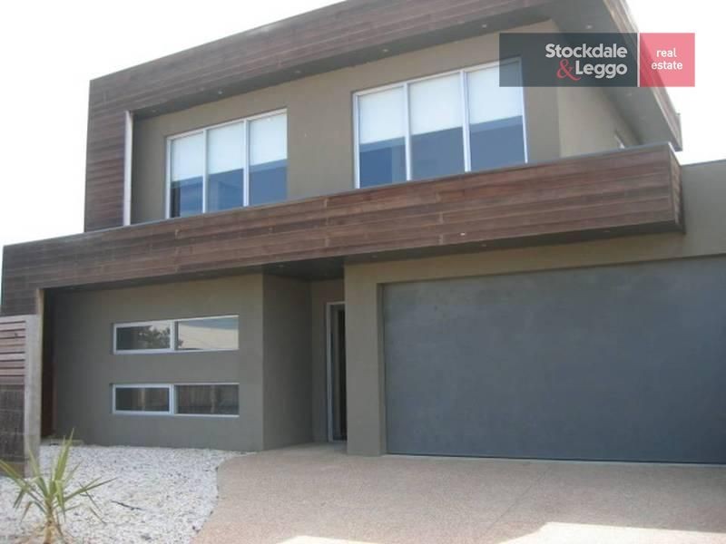 11 Mariner Place, Safety Beach VIC 3936