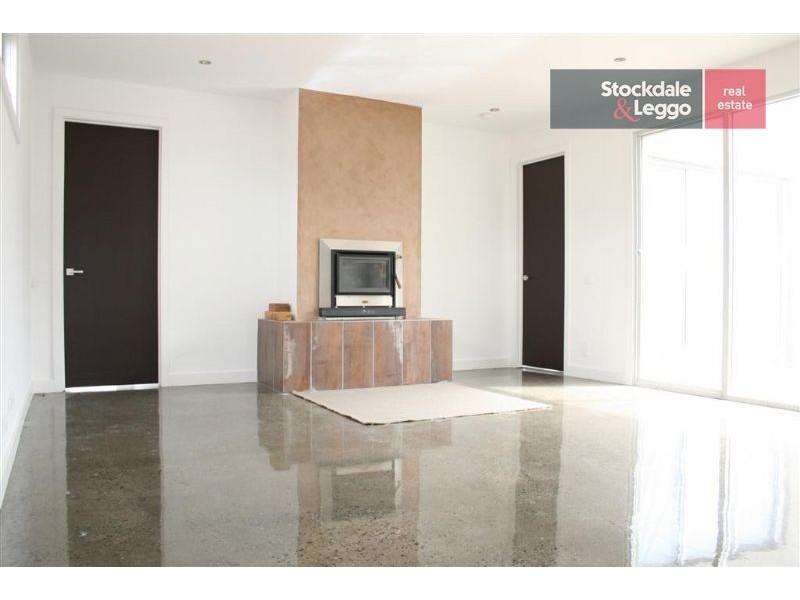 11 Mariner Place, Safety Beach VIC 3936