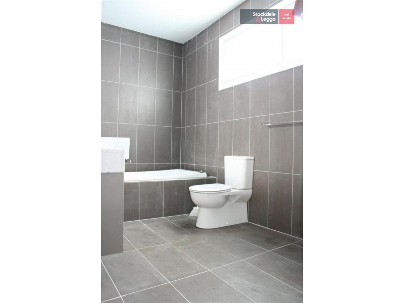 11 Mariner Place, Safety Beach VIC 3936