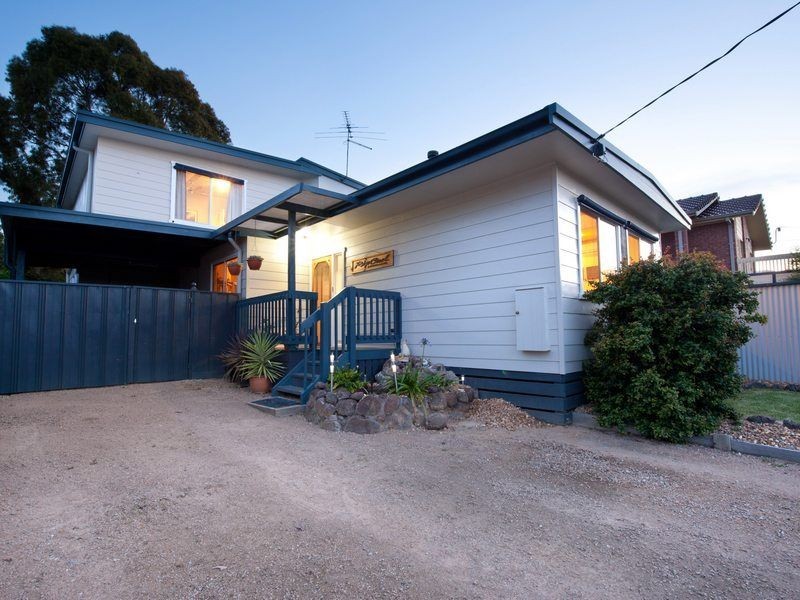 19 Iris Street, Dromana VIC 3936