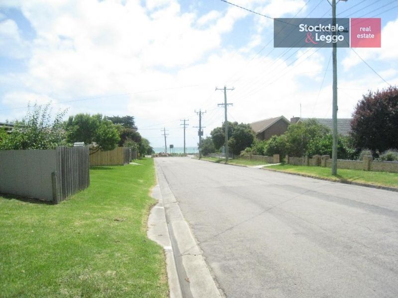 2 Arthur Street, Dromana VIC 3936