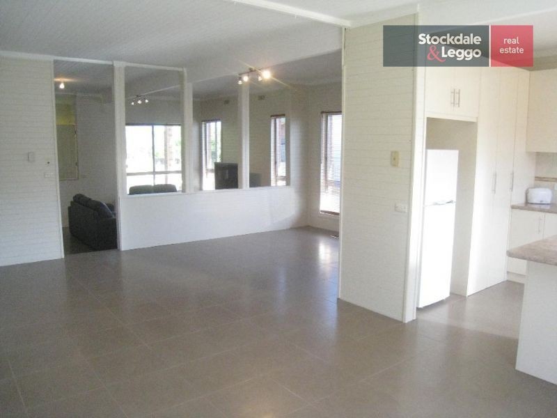 13 Rosalie Avenue, Dromana VIC 3936