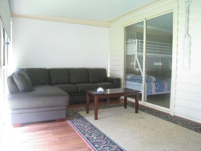 8 Canna Street, Dromana VIC 3936