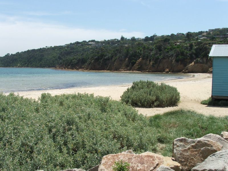 12 Omuna Court, Safety Beach VIC 3936