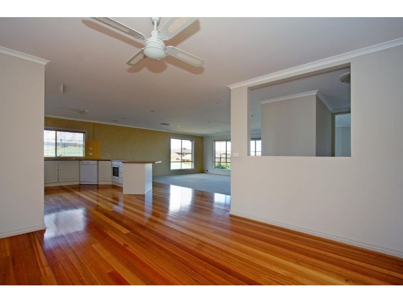 3 Sunrise Close, Safety Beach VIC 3936