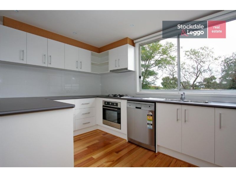 4 Rainier Avenue, Dromana VIC 3936