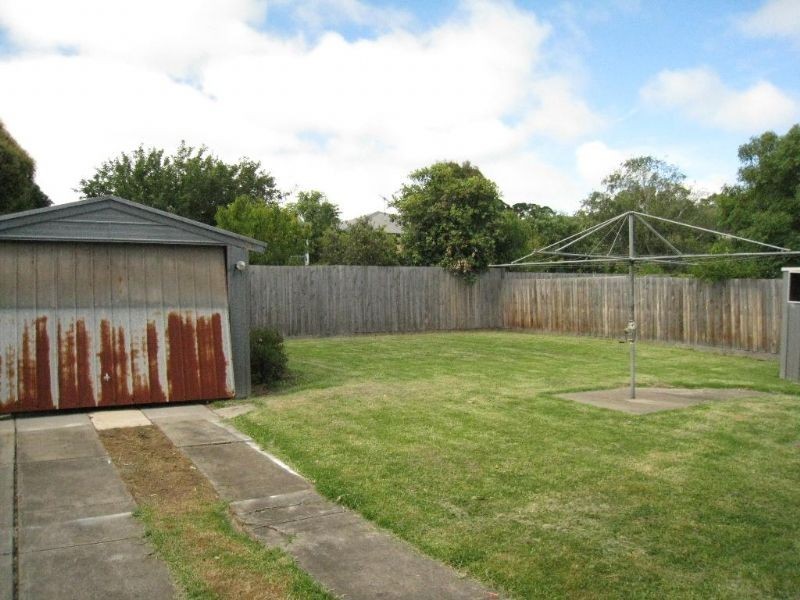 39 Cosmos Street, Dromana VIC 3936