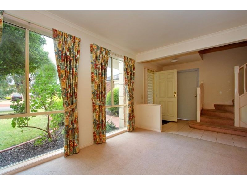 45 Victoria Street, Safety Beach VIC 3936