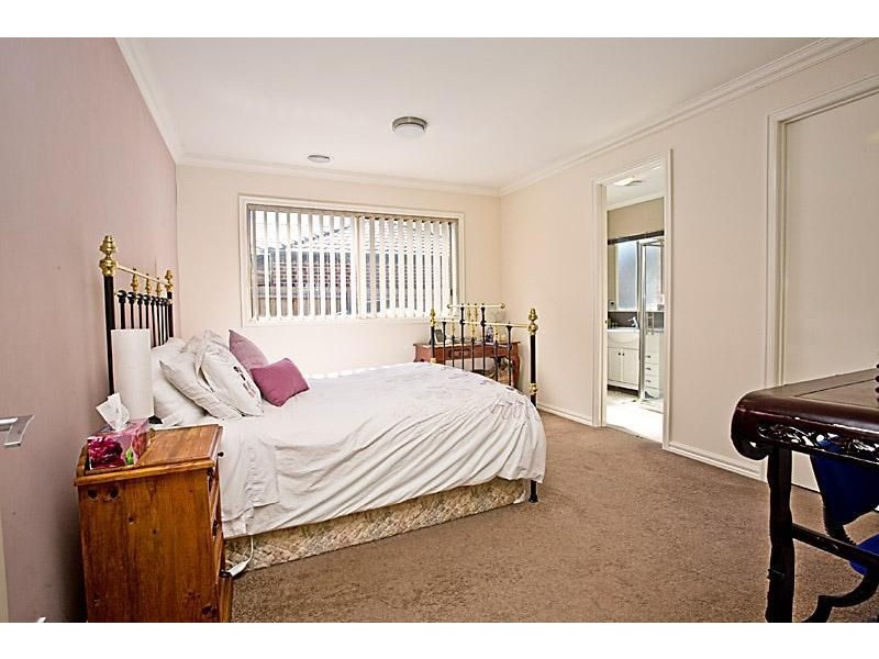 16 Mariner Place, Safety Beach VIC 3936