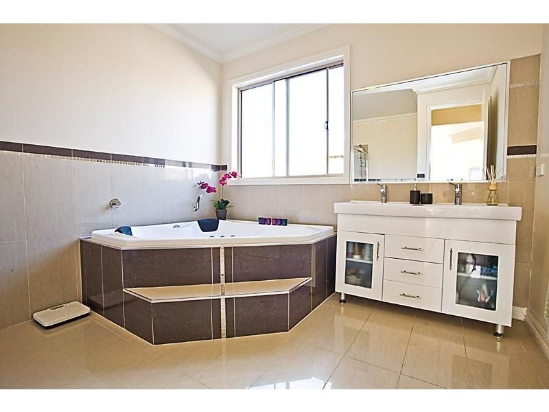16 Mariner Place, Safety Beach VIC 3936
