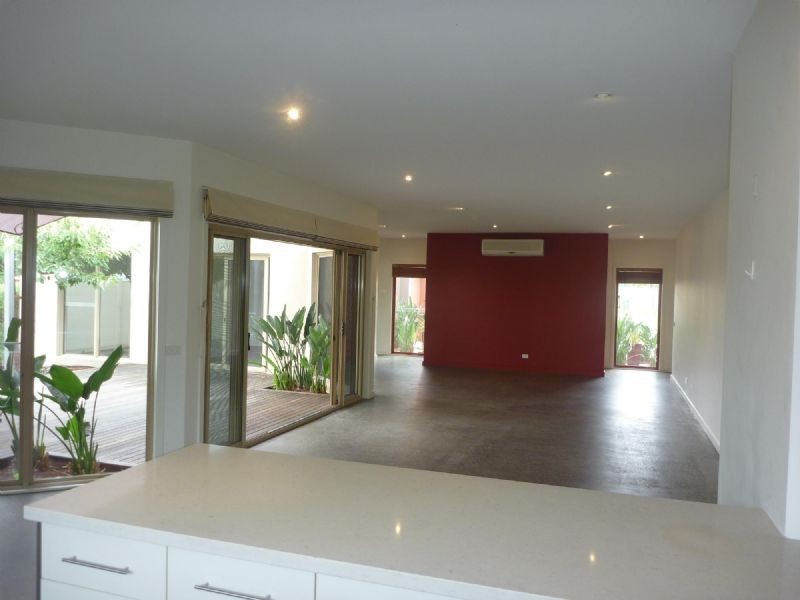 28 Somerset Place, Safety Beach VIC 3936