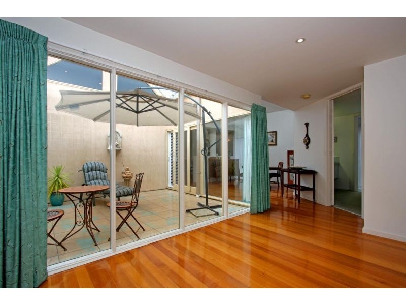 23 Lake View Drive, Safety Beach VIC 3936