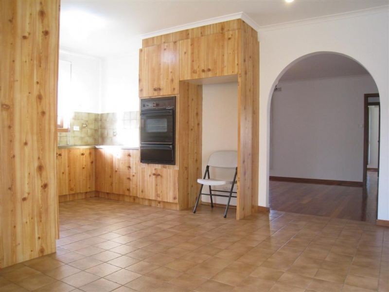 24 Rosalie Avenue, Dromana VIC 3936