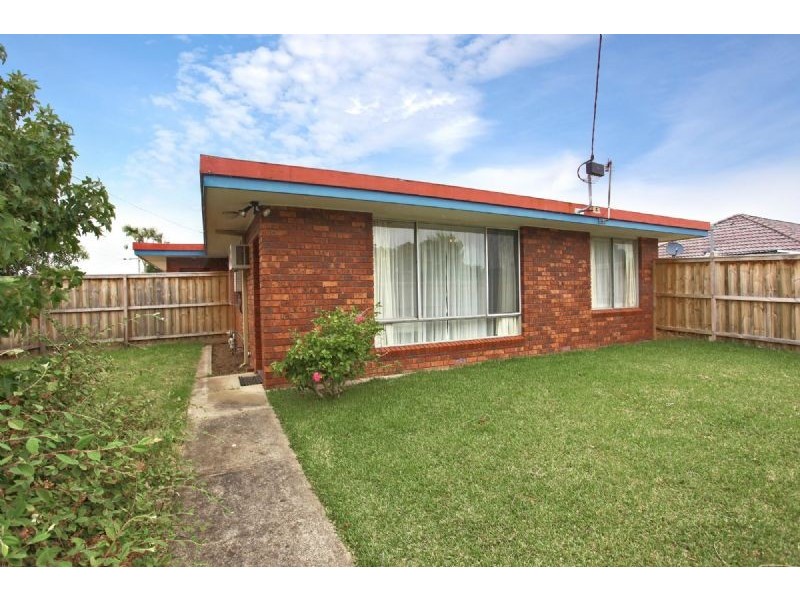 1/5 Joan Avenue, Dromana VIC 3936