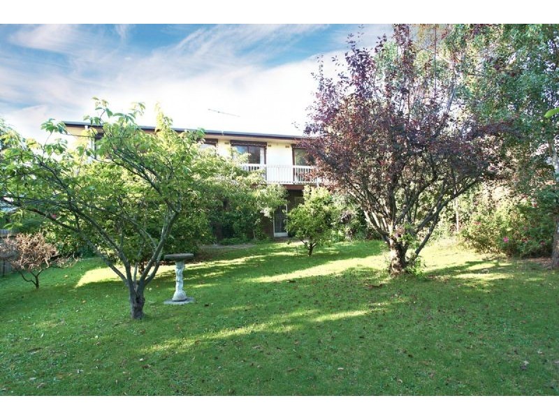 14 Seaview Parade, Dromana VIC 3936