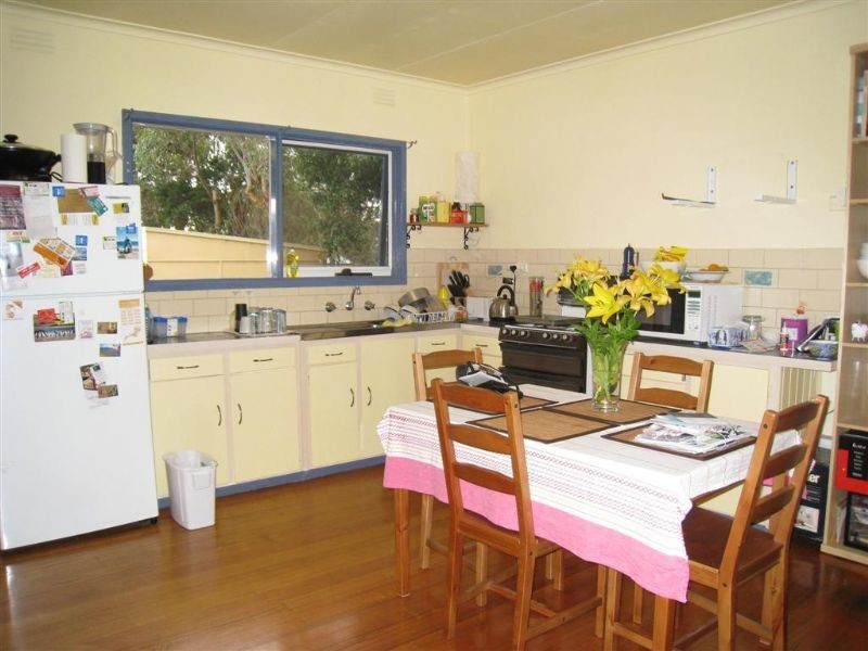 14 Basil Street, Dromana VIC 3936