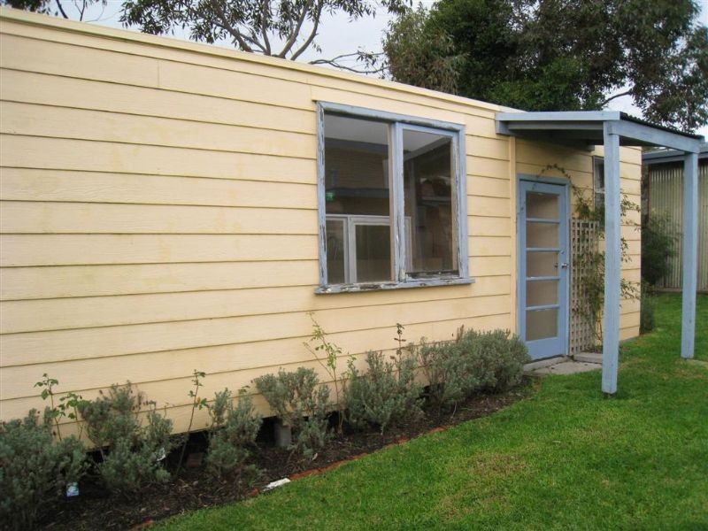14 Basil Street, Dromana VIC 3936