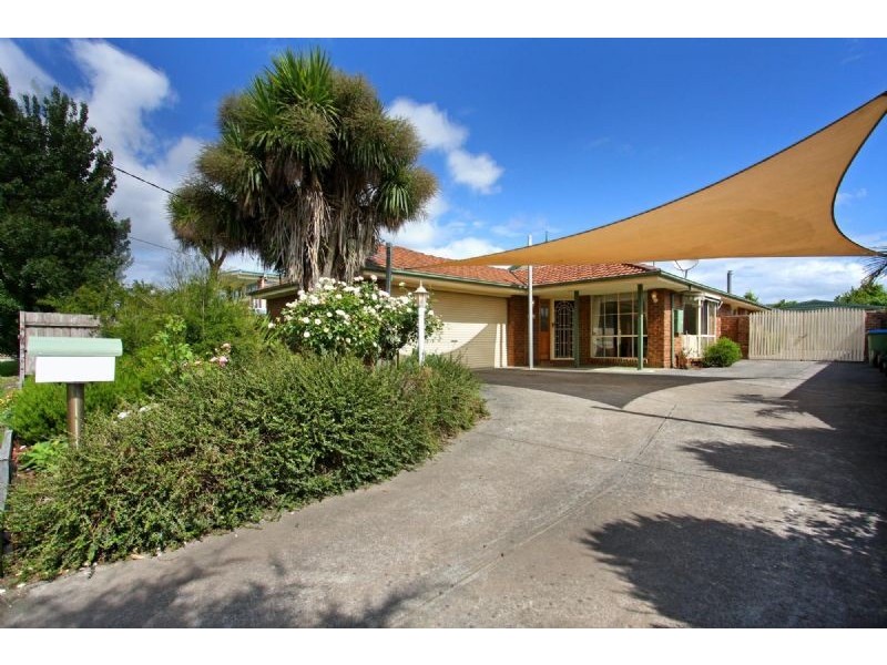 14 Frank Street, Safety Beach VIC 3936