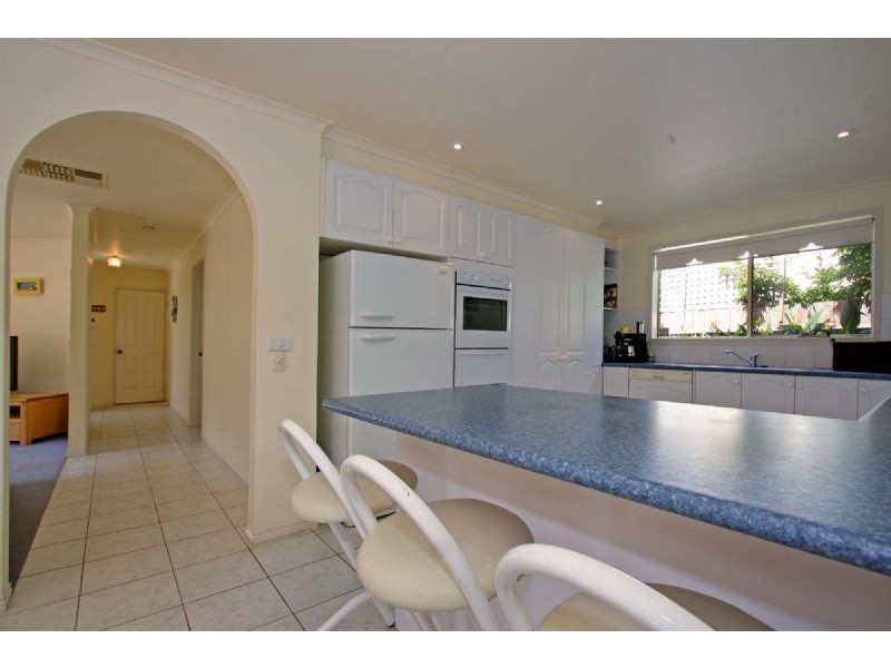 14 Frank Street, Safety Beach VIC 3936