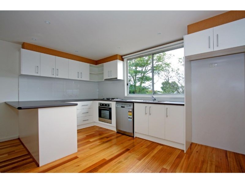 4 Rainier Avenue, Dromana VIC 3936