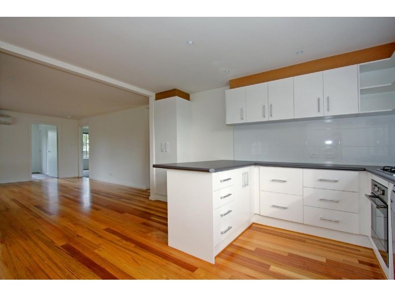 4 Rainier Avenue, Dromana VIC 3936