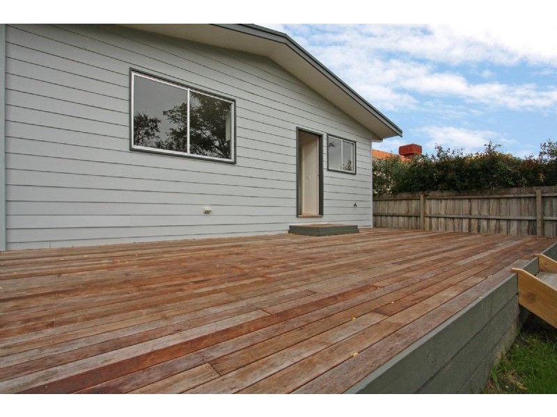 4 Rainier Avenue, Dromana VIC 3936