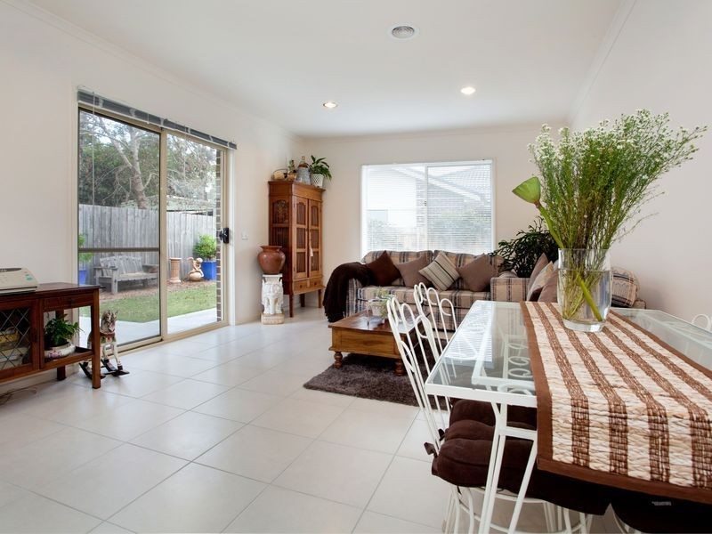 1/9 Iluka Street, Safety Beach VIC 3936