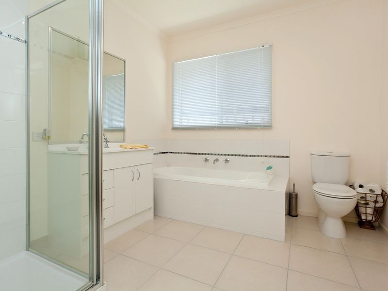 1/9 Iluka Street, Safety Beach VIC 3936