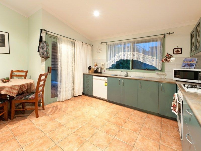 11 Ocean Street, Dromana VIC 3936