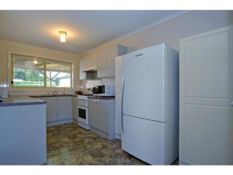11 Catalina Avenue, Dromana VIC 3936