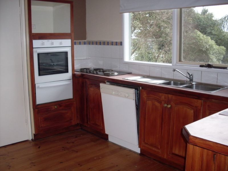 28 Panoramic Avenue, Dromana VIC 3936