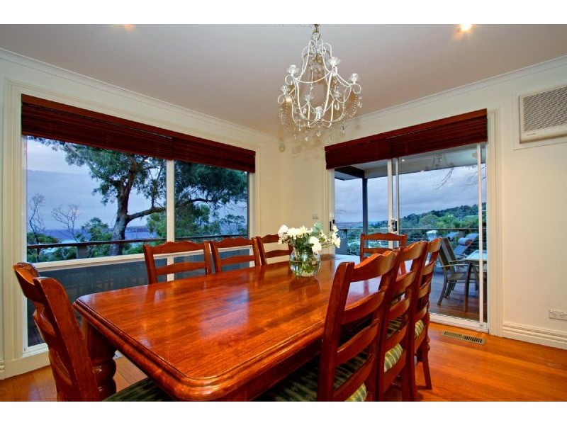 7 Raymond Drive, Dromana VIC 3936