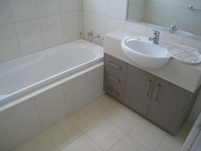 1/2 Watson Avenue, Dromana VIC 3936