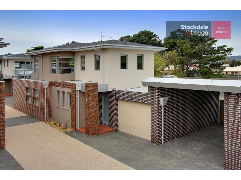 4/256 Dromana Parade, Safety Beach VIC 3936