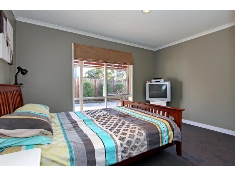 73 Palmerston Avenue, Dromana VIC 3936