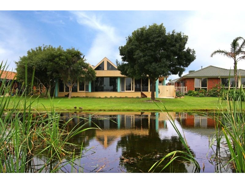 23 Lake View Drive, Safety Beach VIC 3936