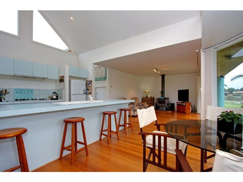 23 Lake View Drive, Safety Beach VIC 3936