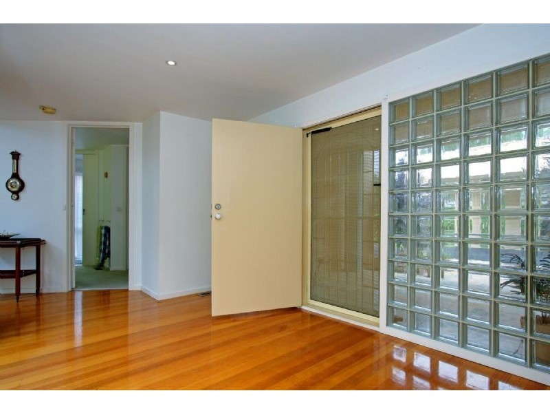 23 Lake View Drive, Safety Beach VIC 3936