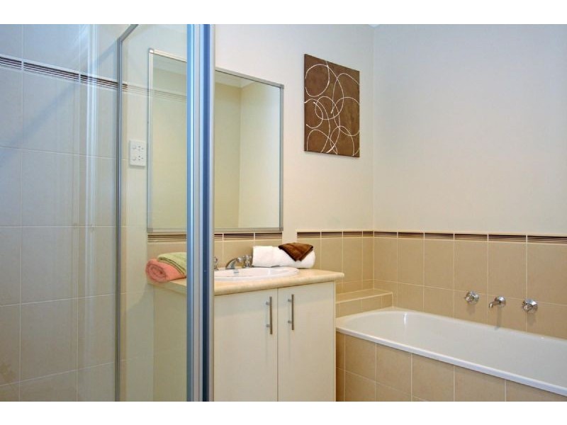 1/102B Country Club Drive, Safety Beach VIC 3936