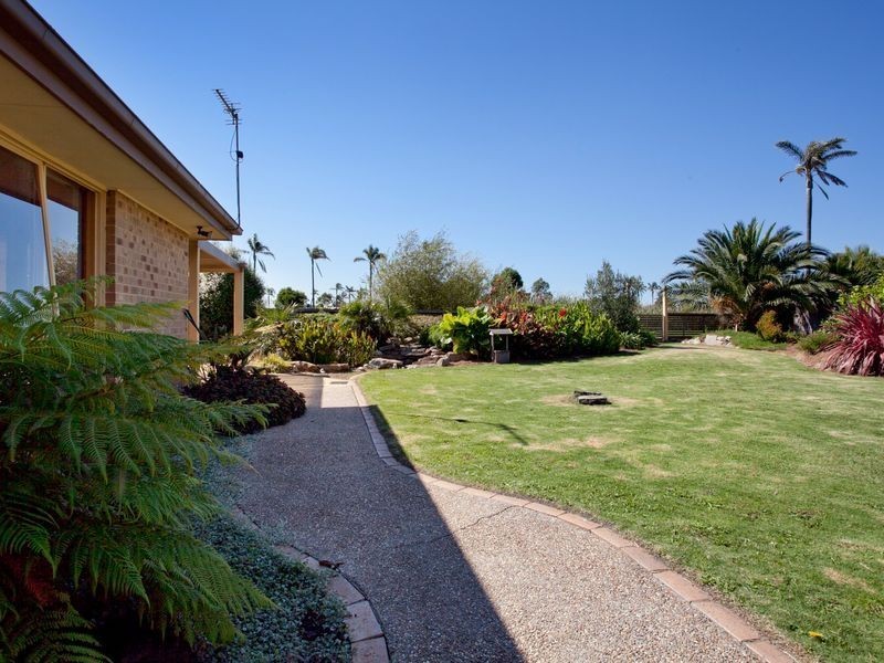 52 Golf Course Lane, Safety Beach VIC 3936